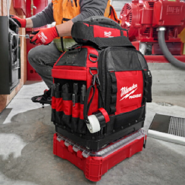 日本正規品 ミルウォーキー PACKOUT カバー付き15インチタフトートバッグ (48-22-8316)(4573592054783) milwaukee