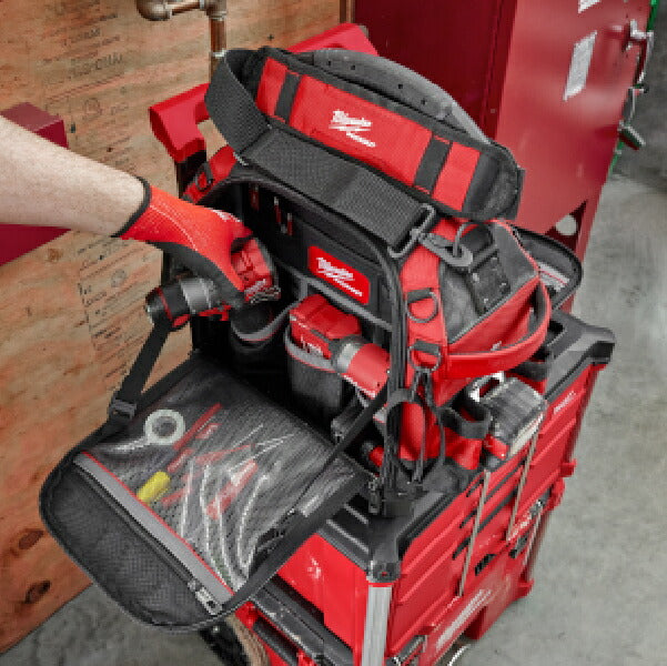 日本正規品 ミルウォーキー PACKOUT カバー付き15インチタフトートバッグ (48-22-8316)(4573592054783) milwaukee