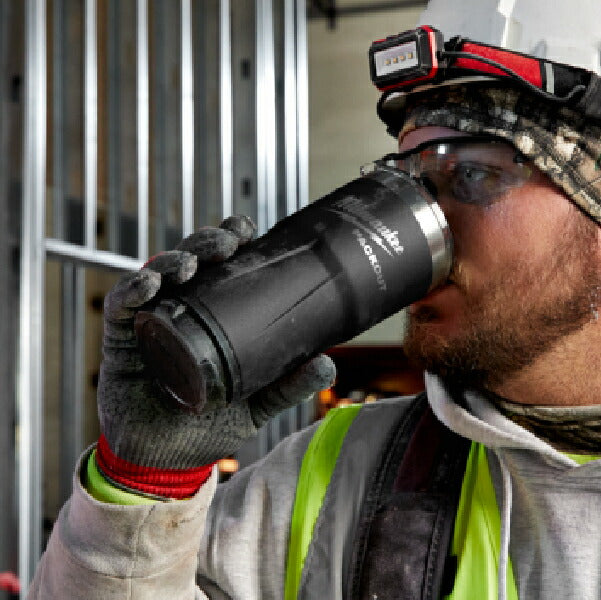 日本正規品 ミルウォーキー PACKOUT タンブラーブラック(L・590mL) (48-22-8392BX)(4573592054622) milwaukee