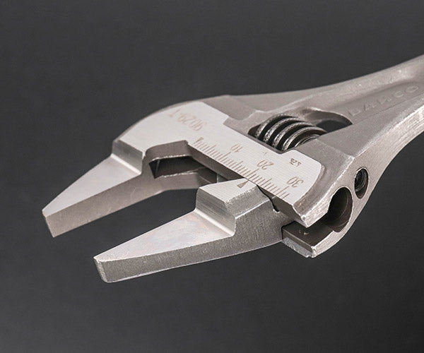 日本正規品 バーコ 大口モンキーレンチ 最大口開き32mm 薄口ブラック仕上げ (9029-T)(7314150189076) BAHCO