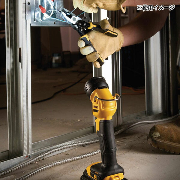 日本正規品 デウォルト 18V XR LEDピボットライト/本体 (DCL040-XJ)(4536178692236) DEWALT