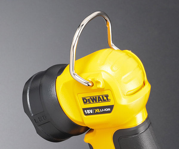 日本正規品 デウォルト 18V XR LEDピボットライト/本体 (DCL040-XJ)(4536178692236) DEWALT