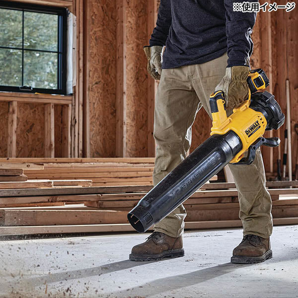 日本正規品 デウォルト 18V 充電式ブロワー 風力200km/h 軸流ファン 可変速/クルーズコントロール 5.0Ah電池/充電器付 (DCMBL562P1-JP)(4536178691987) DEWALT