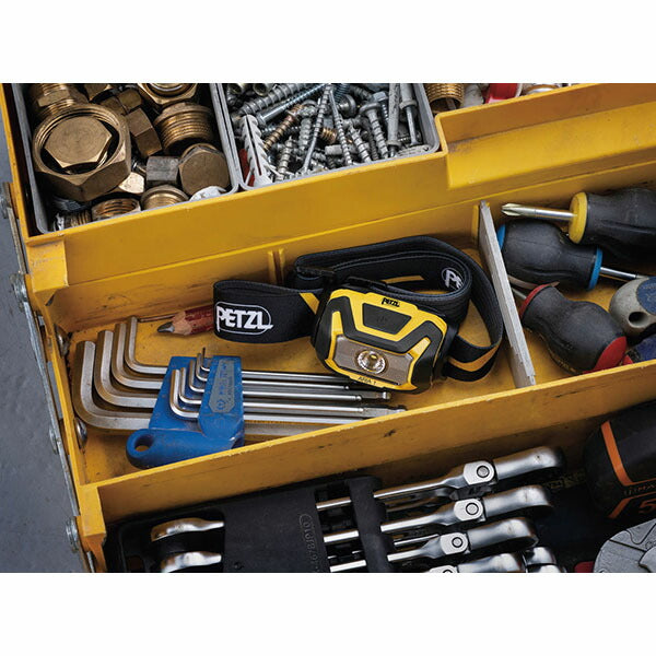 日本正規品 ペツル アリア1 ヘッドライト 12個セット 350ルーメン ディスプレイボックス付 (E069AA01)(3342540840638) PETZL