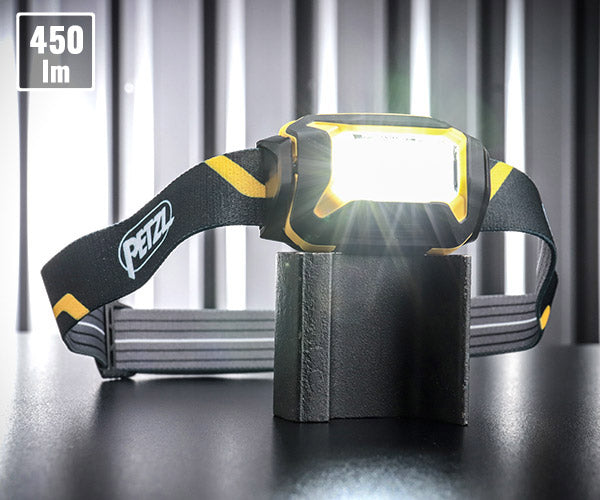 日本正規品 ペツル アリア 2 ヘッドランプ 450ルーメン IP67 防水 防塵 耐衝撃 単4電池式 (E070AB00)(3342540850637) PETZL