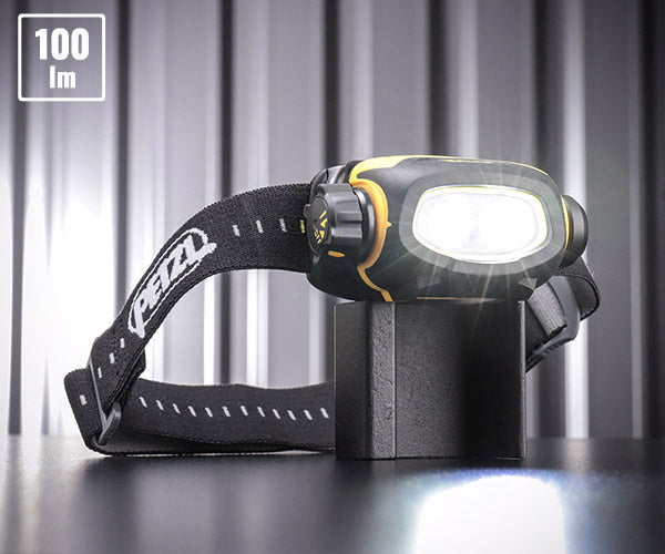 【3月の特価品】日本正規品 ペツル ピクサ3 ヘッドライト 100ルーメン (E78CHB 2)(3342540098497) PETZL