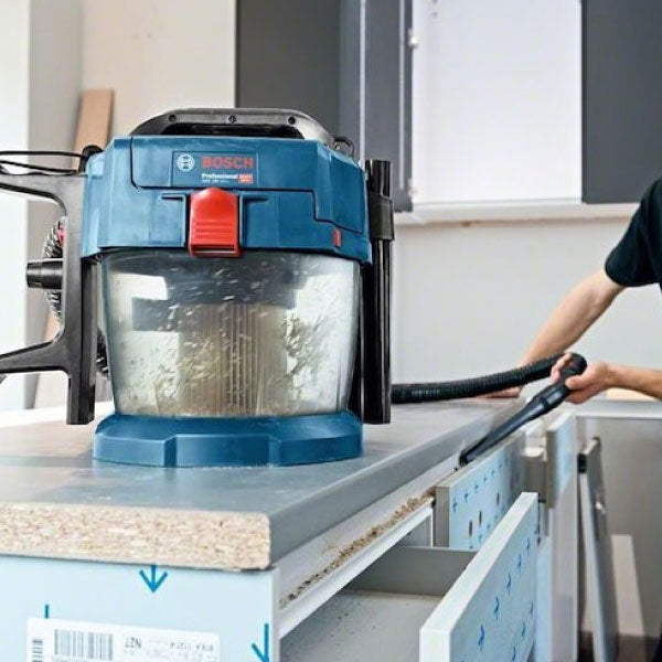 日本正規品 ボッシュ 18Vコードレスマルチクリーナー+バッテリー充電器セット GAS18V-10LPHSET 充電式集塵機 本体+5.0Ahバッテリー+充電器