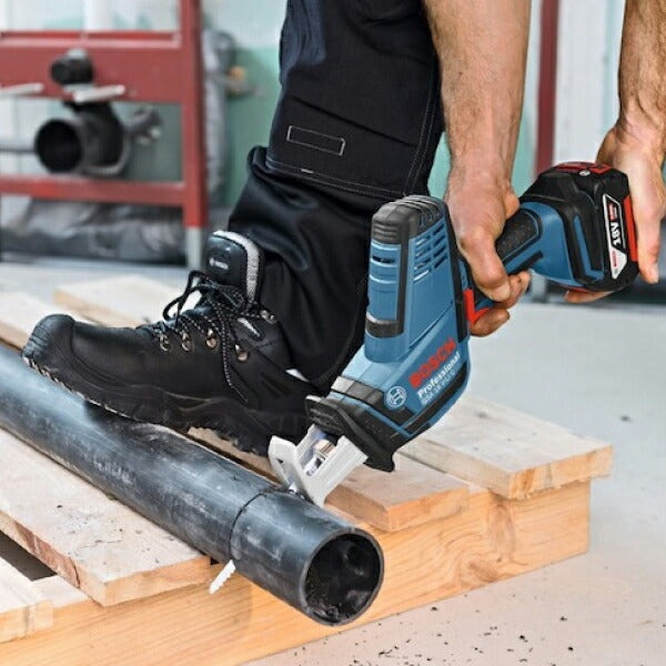 日本正規品 ボッシュ 18Vコードレスセーバーソー+バッテリー充電器セット GSA18V-LICHSET 充電式セーバーソー 本体+5.0Ahバッテリー+充電器