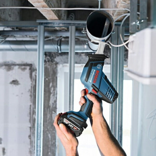 日本正規品 ボッシュ 18Vコードレスセーバーソー+バッテリー充電器セット GSA18V-LICHSET 充電式セーバーソー 本体+5.0Ahバッテリー+充電器