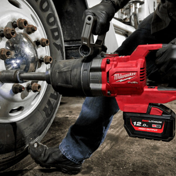 日本正規品 ミルウォーキー M18 FUEL 1インチ 2576Nm ロングノーズ インパクトレンチ (M18 ONEFHIWF1D-0C0 JP)(4573592030053) milwaukee