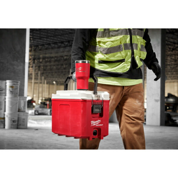 日本正規品 ミルウォーキー PACKOUT タンブラー(メガ・890mL) (48-22-8393R)(4573592051553) milwaukee