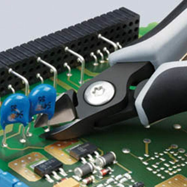 日本正規品 クニペックス エレクトロニクスニッパー (7902-125ESDSB)(4003773061526) KNIPEX