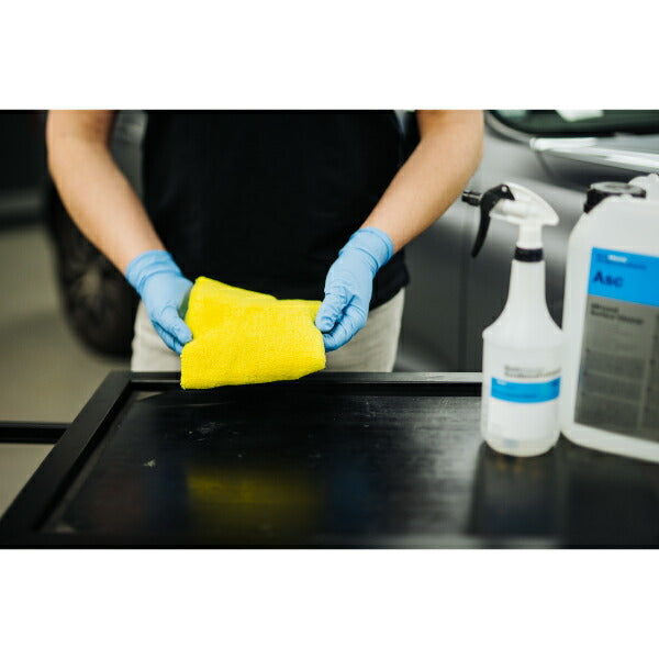 日本正規品 コッホケミー オールラウンドサーフェスクリーナー 500ml 内外装兼用 表面簡易クリーナー (KJ367500)(4260188686632) KochChemie