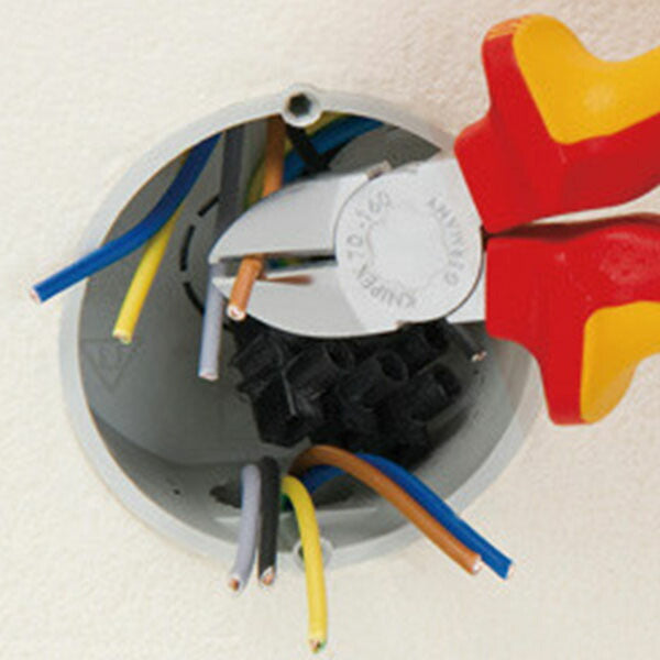 日本正規品 クニペックス T 絶縁斜ニッパー 落下防止 (7006-160T)(4003773081463) 業務向け KNIPEX