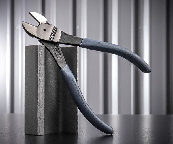 衝撃特価 KNIPEX 限定品 7401-160B01 強力型斜ニッパー スティールブルー その他