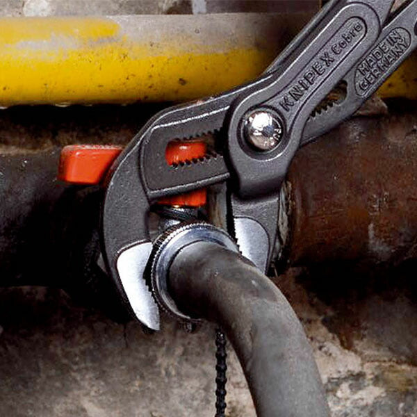 日本正規品 クニペックス コブラ ウォーターポンププライヤー (8702-300SB)(4003773051398) KNIPEX