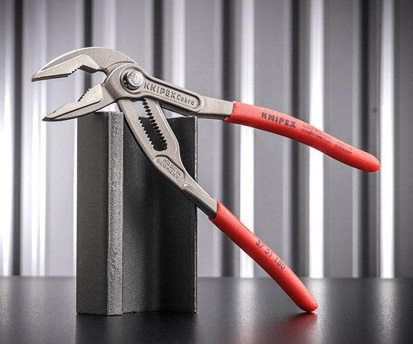 日本正規品 クニペックス コブラ エクストラスリムウォーターポンププライヤー  (8751-180)(4003773088981) 業務向け KNIPEX