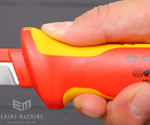 日本正規品 クニペックス 絶縁ケーブルナイフ 1000V (9854SB)(4003773052210) KNIPEX