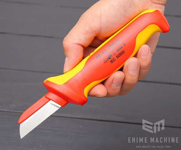 日本正規品 クニペックス 絶縁ケーブルナイフ 1000V (9854SB)(4003773052210) KNIPEX