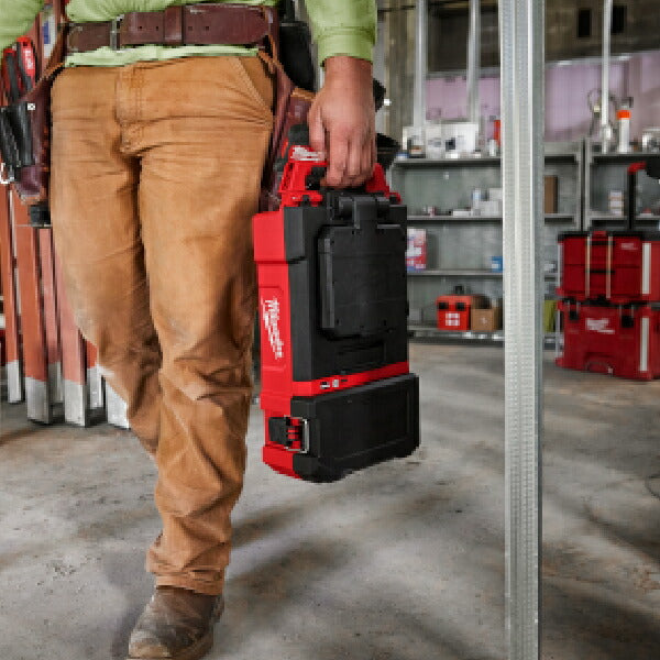 日本正規品 ミルウォーキー PACKOUT エリアライト (M12 POAL-0 APJ)(4573592040274) milwaukee