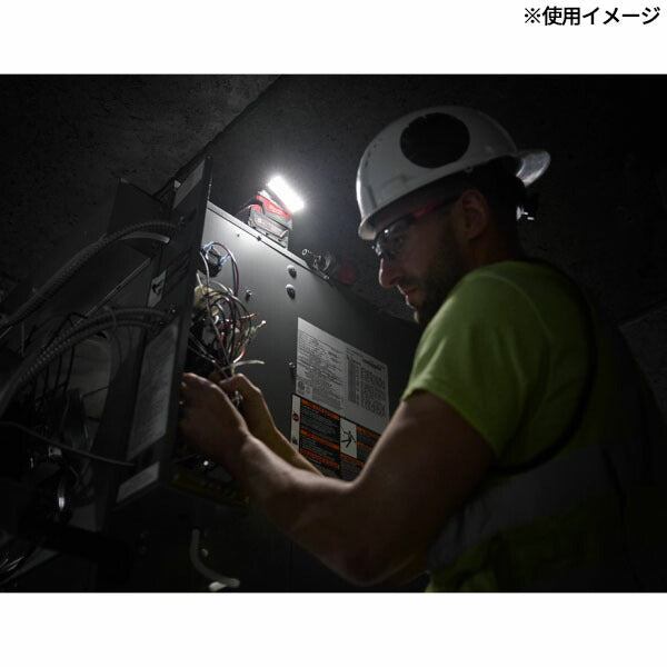 日本正規品 ミルウォーキー M18 コンパクトワークライト 1000lm TRUEVIEW 4段階調光 USB充電機能付き 2.7m耐衝撃 M18バッテリー対応 電池別売 (M18 ALIS-0 APJ) (4573592040342) Milwaukee