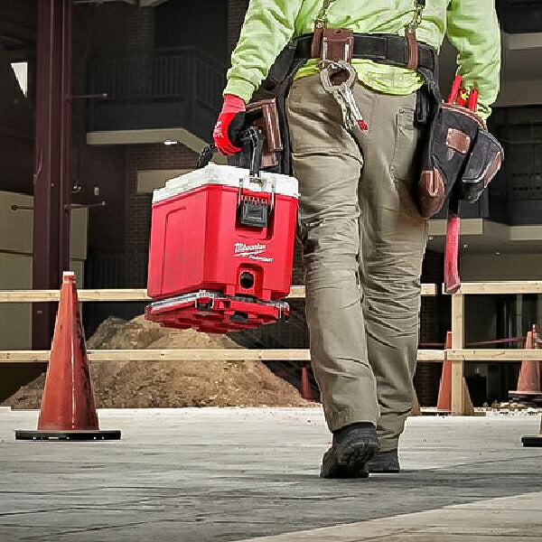 日本正規品 ミルウォーキー PACKOUT クーラーボックス (48-22-8460)(4573592050242) milwaukee