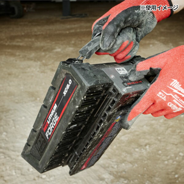 日本正規品 ミルウォーキー MX FUEL FORGE 8.0AH バッテリー (MXF XC608 JP)(4573592060432) milwaukee