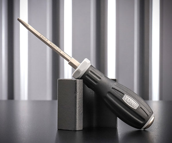 TONE パワーグリップドライバー(貫通) (-)0.8X5.5 (PGMD-075)(4953488306545) トネ