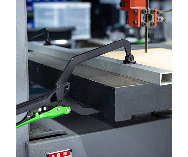 エンジニア オートロッキングプライヤー 最大口開き112mm PV-02 (4989833037314) ENGINEER 自動調整一発ロック 290mm