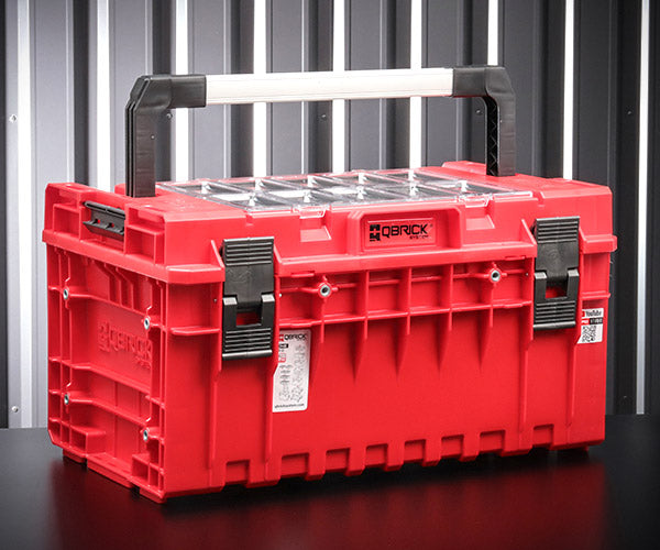 キューブリック 5901238258278 超耐久IP66 ツールボックス エキスパート M 大容量38L QBRICK SKRQ350E2CCZEPG003 QS1 ONE 350 2.0 EXPERT Red