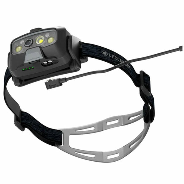 日本正規品 レッドレンザー LEDヘッドライト HF8R Core 1600lm 照射距離210m 充電式 IP68完全防水 自動調光 スマホ連携 デジタルアドバンスフォーカス アルミ合金 (502801) (4058205031943) Ledlenser