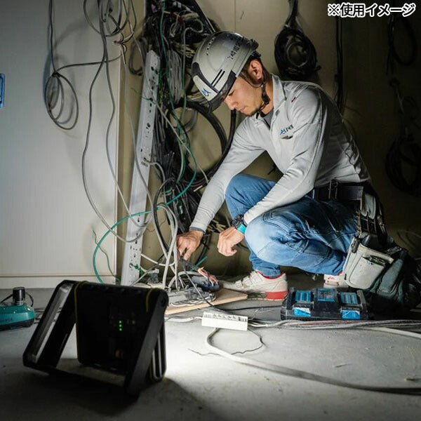 日本正規品 レッドレンザー LED作業灯 AF8R Work 4000lm CRI80 充電式・AC電源対応 ハイブリッドパワー 照射距離95m IP67防水 IK07耐衝撃 48個LED エリアライト (502911) (4058205033084) Ledlenser