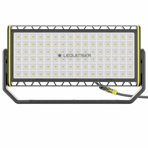 日本正規品 レッドレンザー LED作業灯 AF12C Work 8000lm CRI80 AC電源専用 照射距離135m IP67防水 IK07耐衝撃 96個LED 三脚対応 ハードケース付 投光器 エリアライト (502914) (4058205033176) Ledlenser