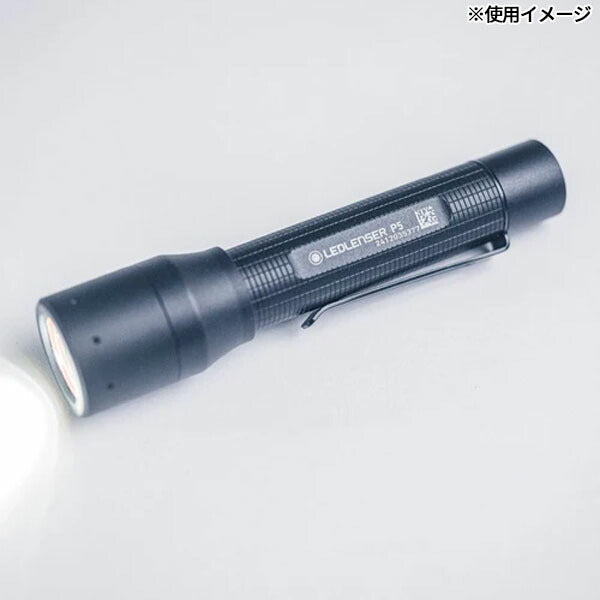 日本正規品 レッドレンザー ミニハンドライト P5 第四世代 200lm 照射距離170m 単3電池式 IP54防水 80g フォーカス機能付 ラピッドフォーカス ポケットクリップ EDC (503100) (4058205037044) Ledlenser