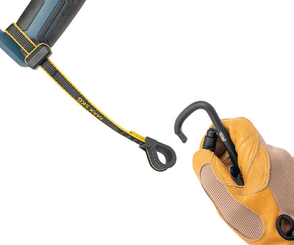 日本正規品 ペツル ツールリンクL 工具用連結ポイント 落下防止対応 5kg対応 5個入 ANSI規格適合 (S050CA00)(3342540842571) PETZL