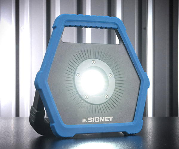 シグネット 10W LEDハイパワー充電LED投光器 (96119)(4712818646528) SIGNET