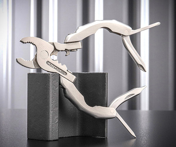 スイステック ST50016 折りたたみマルチツール キーホルダー 硬質ステンレス製 9-IN-1 マルチプライヤー SWISS TECH