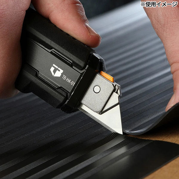 日本正規品 タフビルト スクレーパー&ユーティリティナイフ 2in1 親指スライド切替 替刃5枚付 ペイント缶オープナー (TB-H4S5-01)(810023382324) TOUGH BUILT