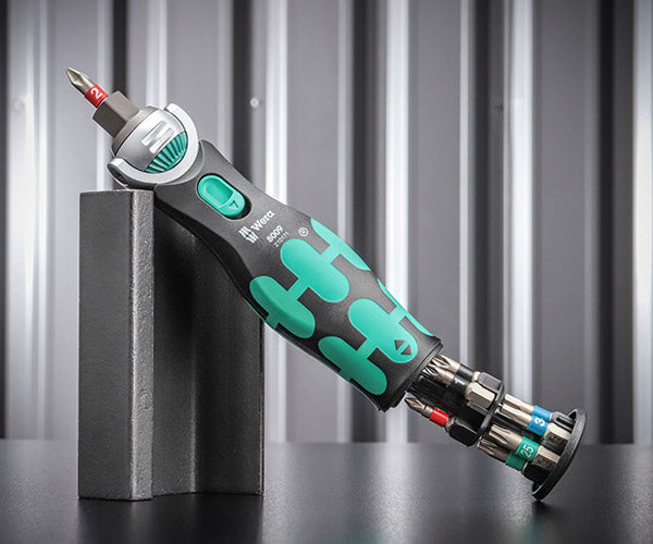 日本正規品 Wera 004280 8009 Zyklop ポケットツールセット 13点セット 9.5mm首振りラチェット&6.35mm 12ピースビット 05004280001 ヴェラ ベラ