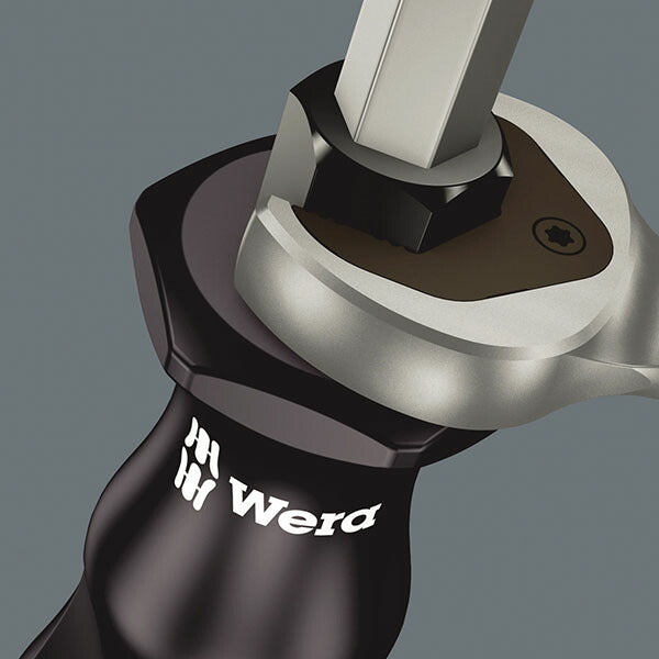 日本正規品 ヴェラ #4 x200mm (Poz)ドライバー(貫通柄) (017056)(4013288017802) ベラ Wera