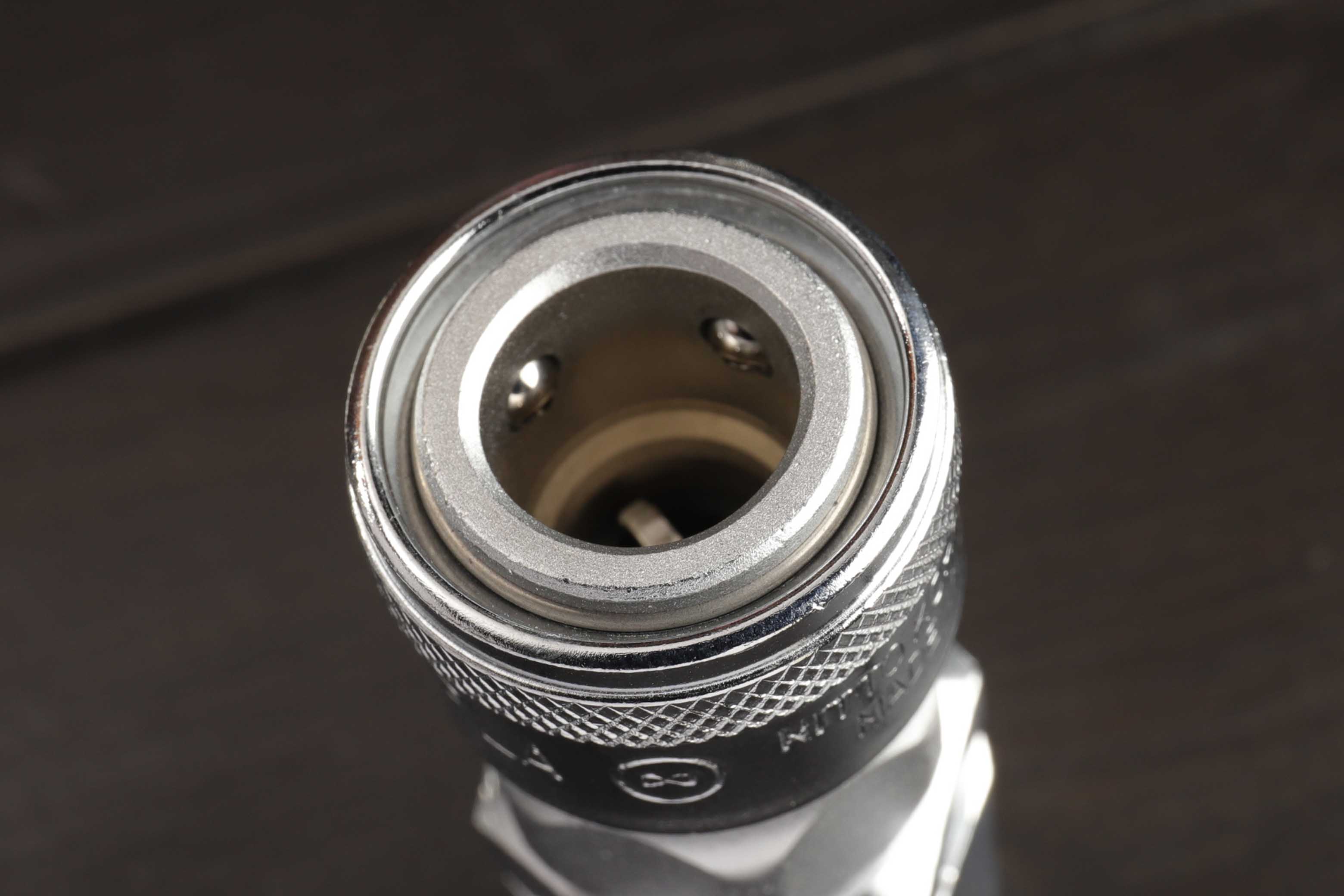 日東工器 110SN ナットカプラ ソケット 11×16ホース用