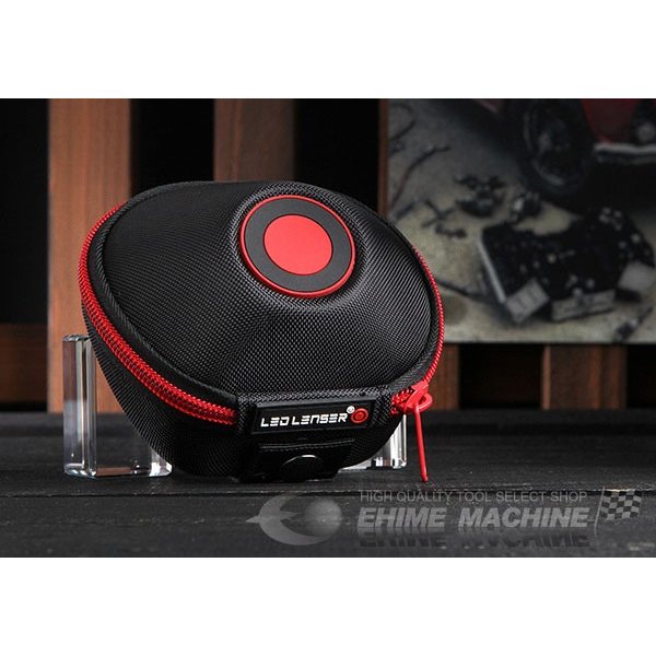 レッドレンザーのポーチの画像1