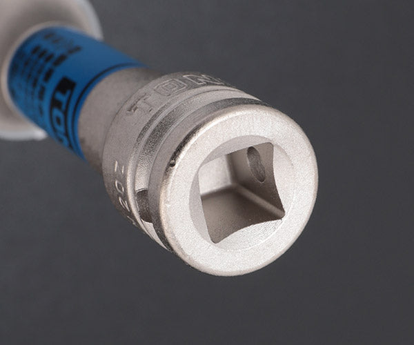 TONE インパクト用プロテクター付クイックフィット薄形ロングホイルナットソケット(自動車整備用) 対辺寸法17mm (3APQF-17LN)(4953488452228) トネ