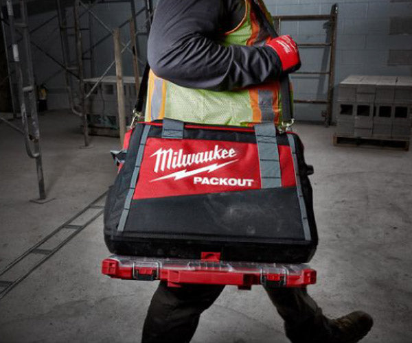 日本正規品 ミルウォーキー PACKOUT 20インチツールバッグ (48-22-8322N)(4573592050075) milwaukee