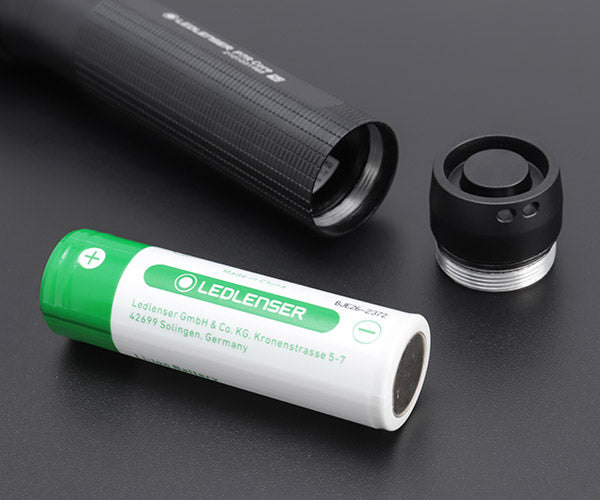 LEDLENSER P7R Core LEDライト 1400lm 502181 レッドレンザー