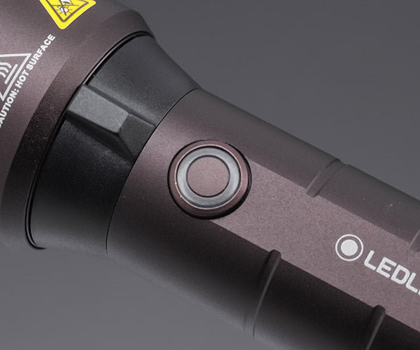 LEDLENSER P6R Signature LEDライト 1400lm 502189 レッドレンザー