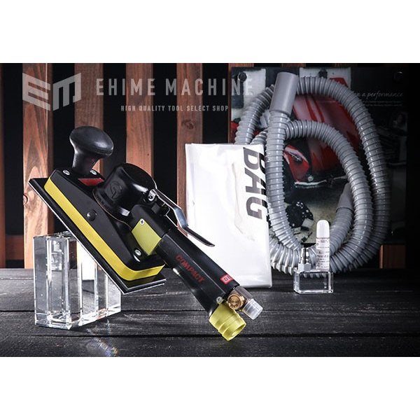 コンパクトツールのストレートサンダーの画像1