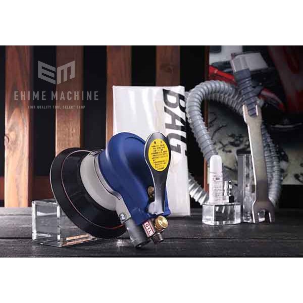 コンパクトツールのダブルアクションサンダーの画像1