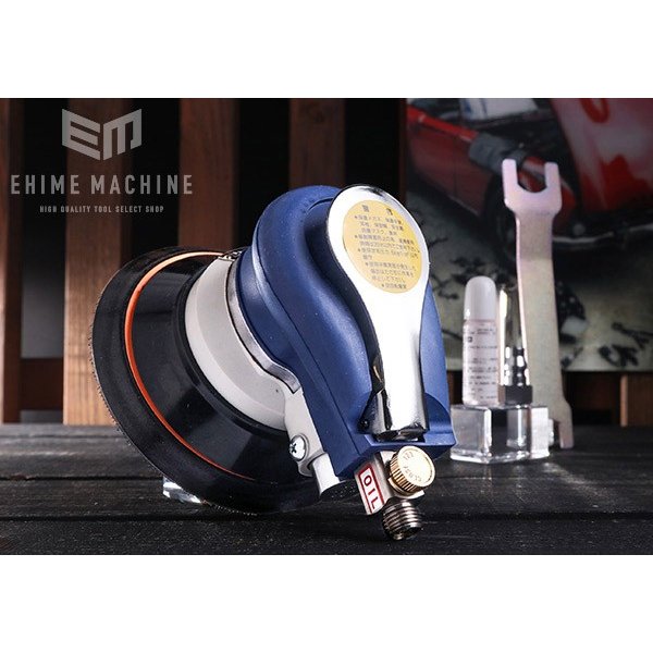 コンパクトツールのダブルアクションサンダーの画像1