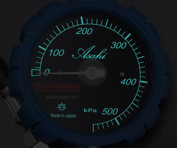 ASAHI ゲージボタル x アウトバーン ロイヤルブルー 550kPa ストレートチャック仕様 蓄光メーター タイヤゲージ 日本製 特別仕様 旭産業 アサヒ (AGE8055RB-1)(4589470958043) Autobahn